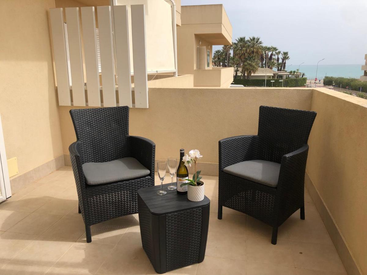 Residence Romeo Marina di Ragusa Dış mekan fotoğraf