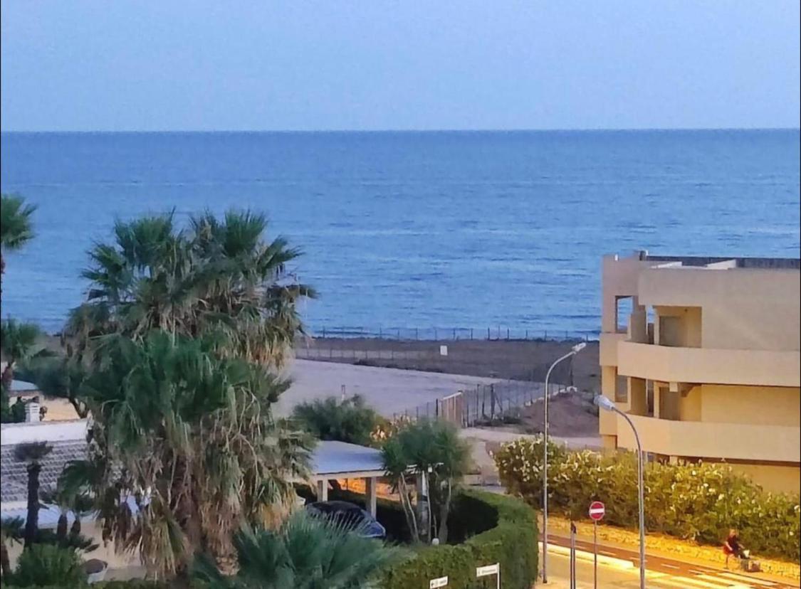Residence Romeo Marina di Ragusa Dış mekan fotoğraf